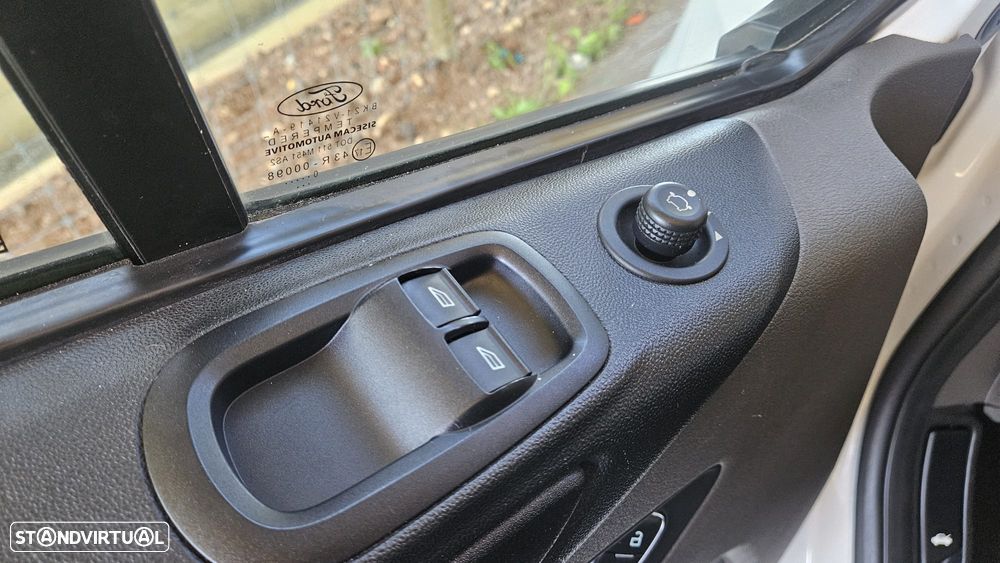 Ford Transit Custom L1H1 2.0 TDCI IVA DEDUTIVEL - 11