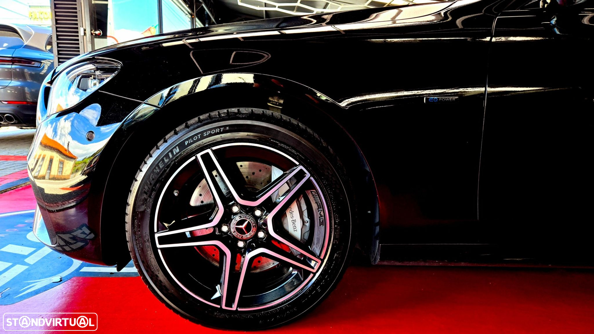 Mercedes-Benz E 300 de AMG Line 4Matic - 8