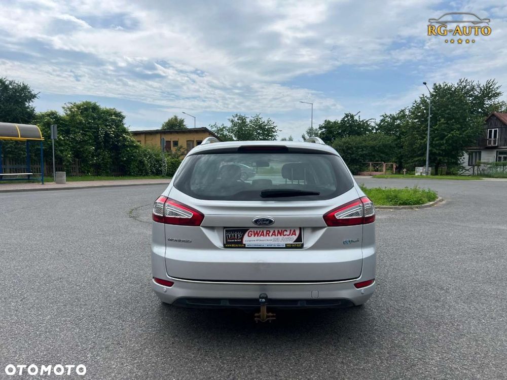 Ford Mondeo - 9