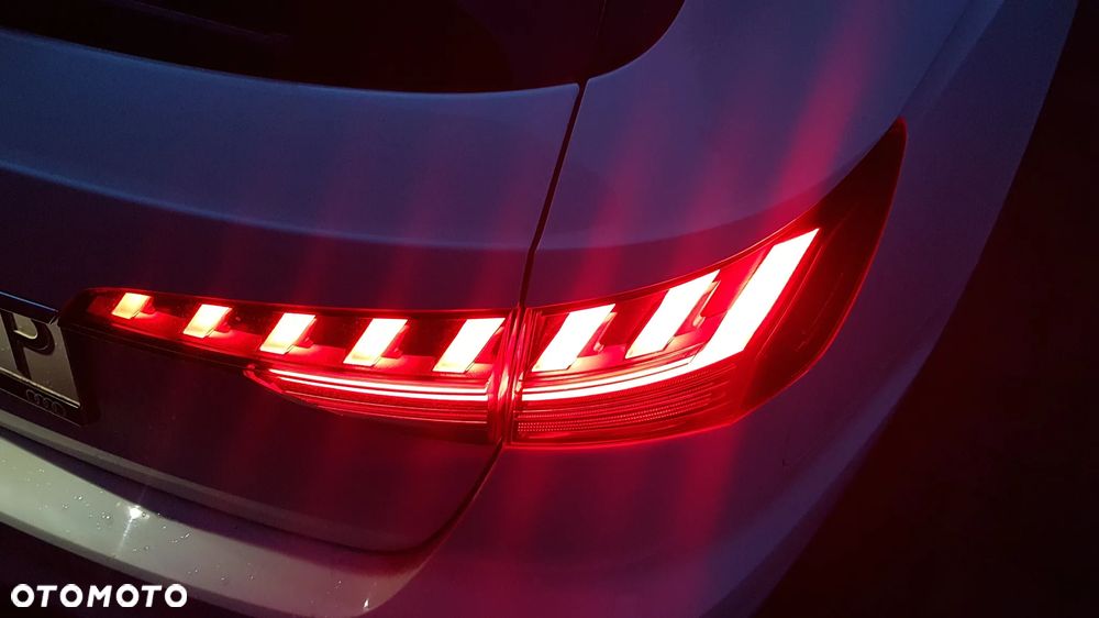 Audi A4 Avant 35 TFSI Sport S tronic - 12