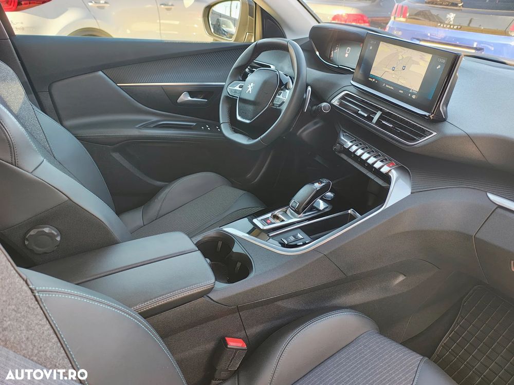 Peugeot 3008 PureTech 130 Stop & Start EAT6 Allure - 5