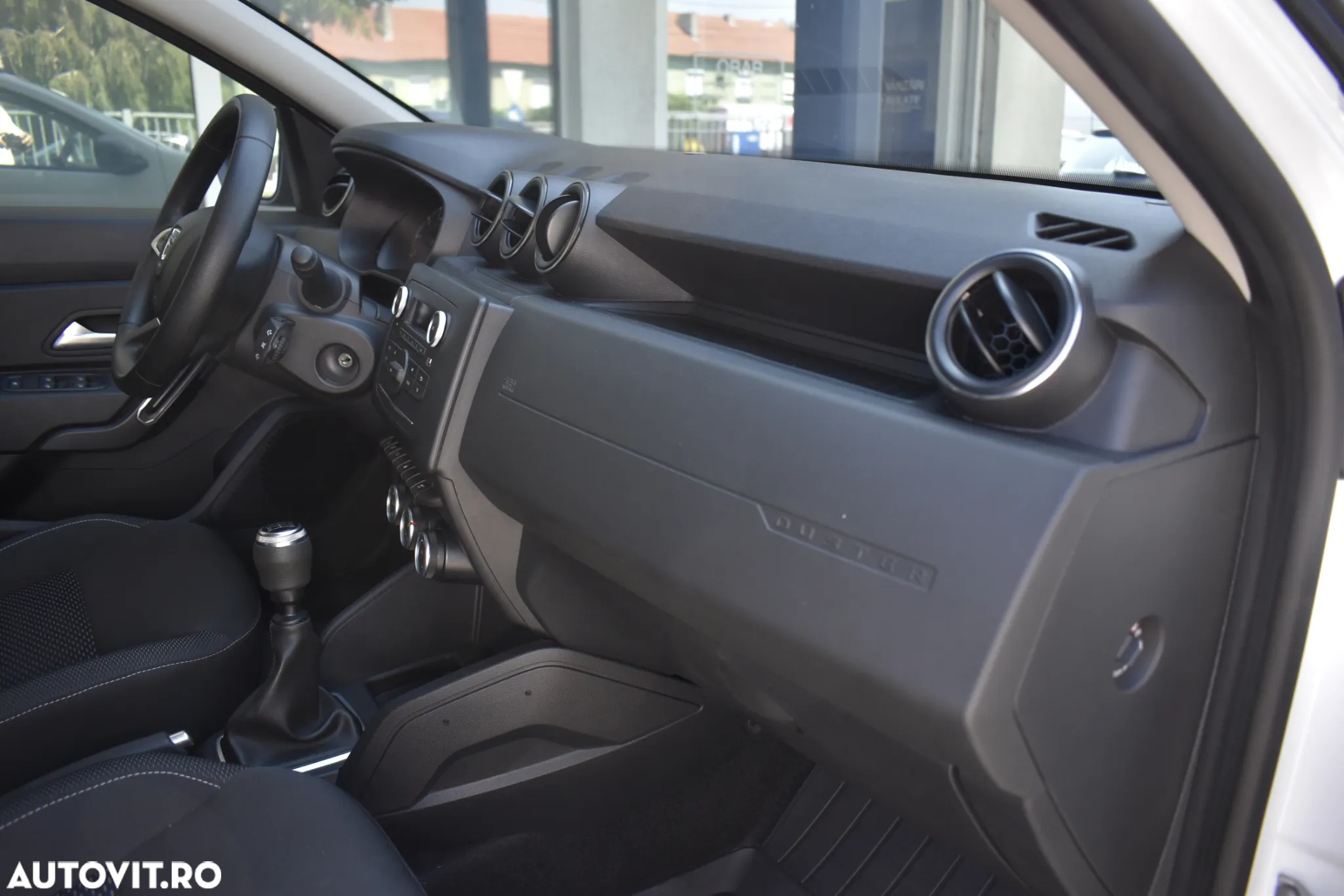 Dacia Duster 1.5 Blue dCi 4WD Comfort - 35