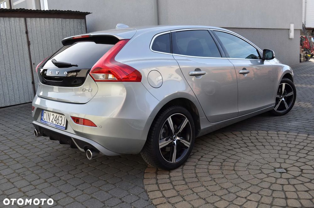 Volvo V40 D2 RDesign - 10