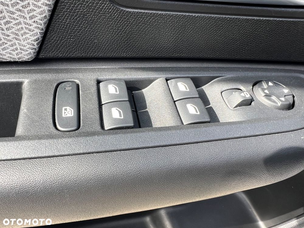 Citroën C4 1.2 PureTech Feel Pack S&S EAT8 - 12