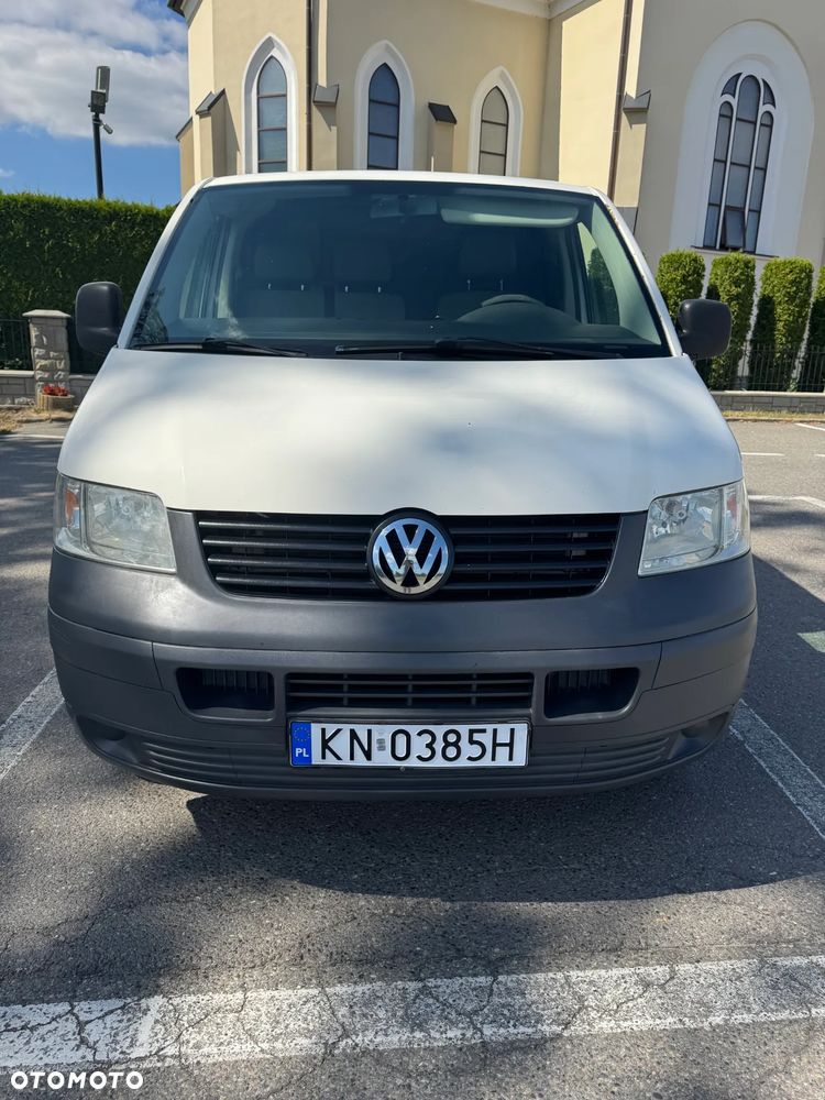 Volkswagen Transporter - 2