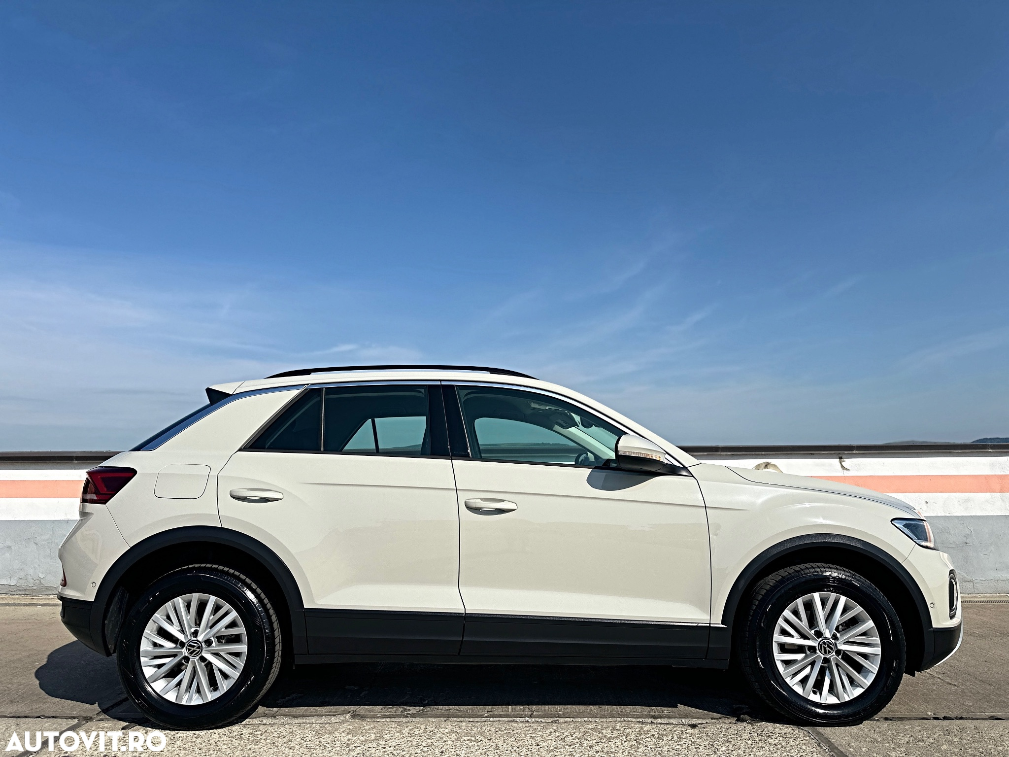 Volkswagen T-ROC 2.0 TDI SCR Style - 23