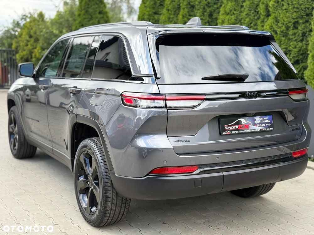 Jeep Grand Cherokee - 10
