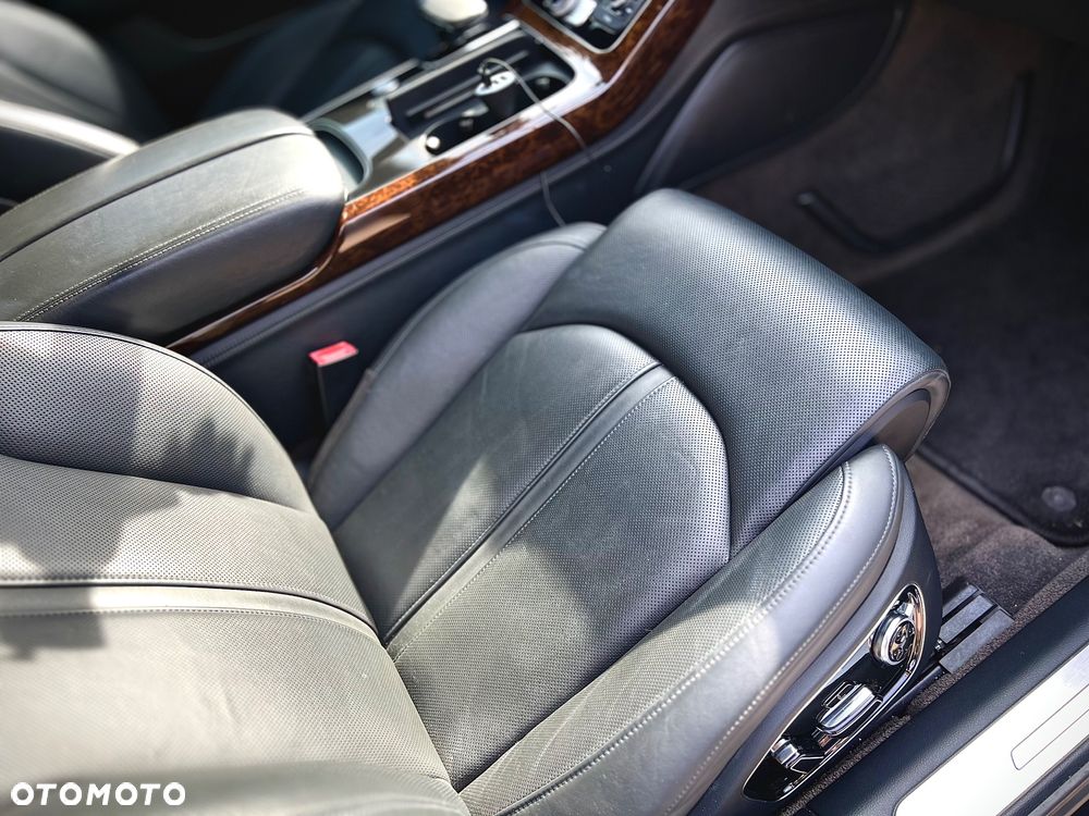 Audi A8 4.2 FSI quattro tiptronic Langversion - 13