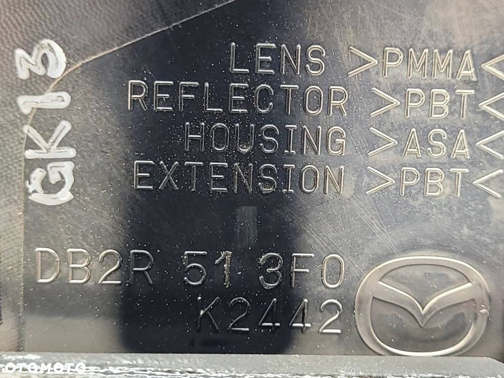 LAMPA TYŁ PRAWA W KLAPE MAZDA CX-3 DK DB2R513F0 EUROPA - 9