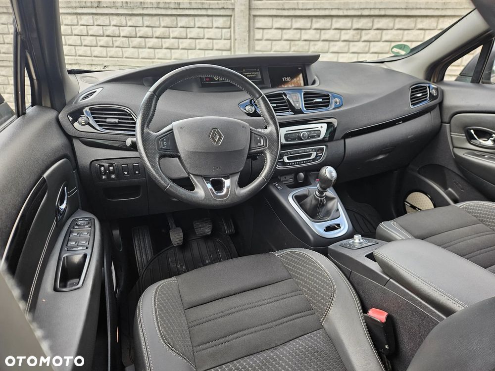 Renault Scenic - 6