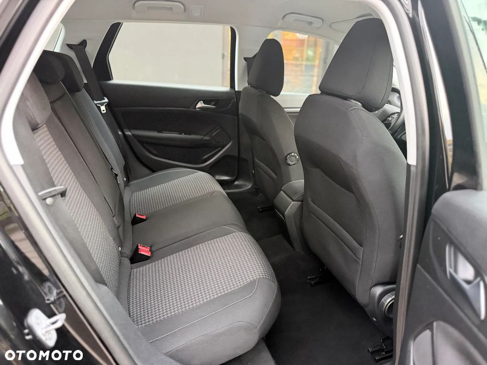 Peugeot 308 BlueHDi 130 EAT8 Business - 21