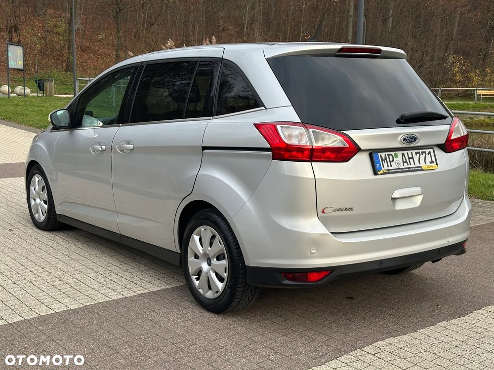 Ford Grand C-MAX 1.6 EcoBoost Titanium - 4