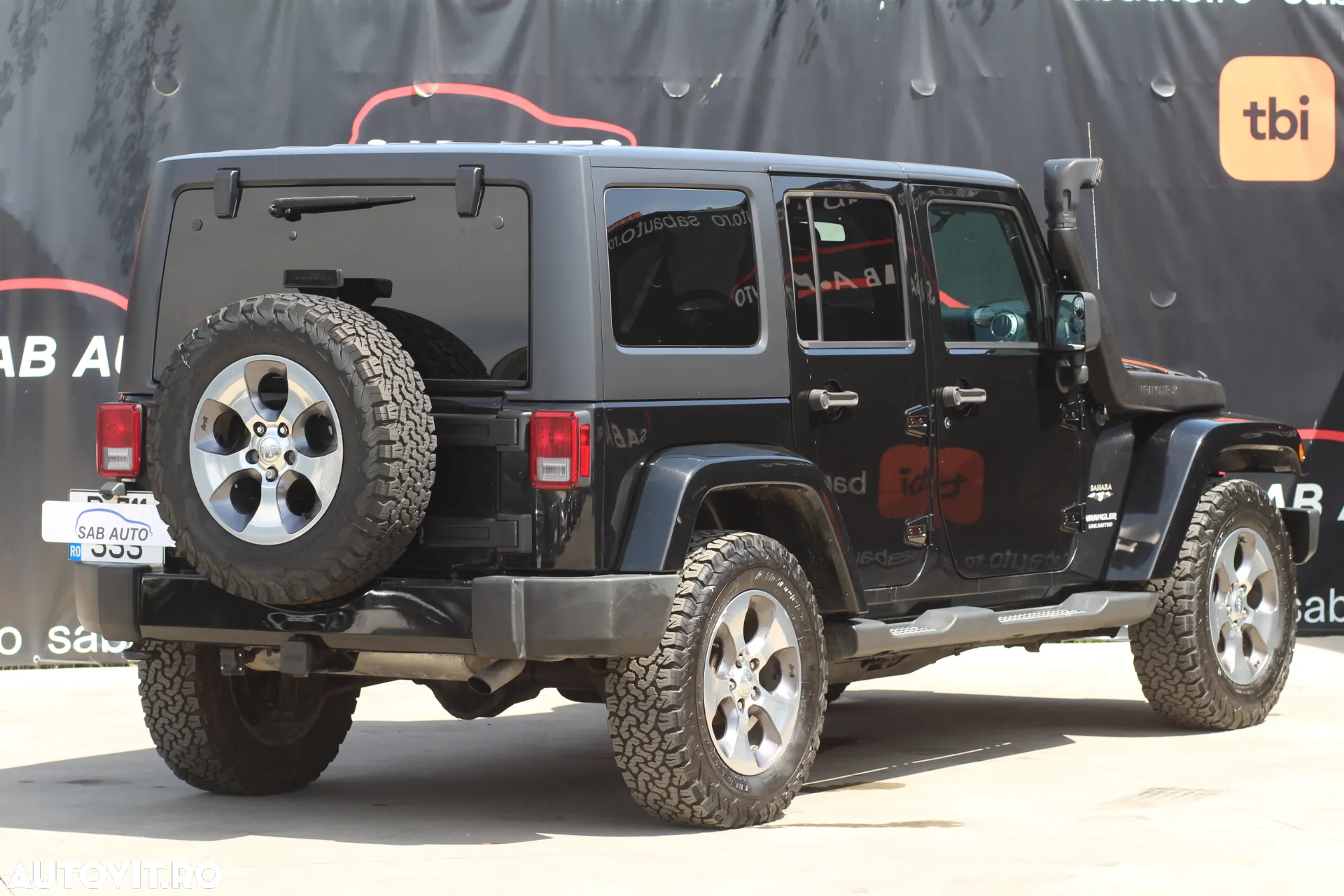 Jeep Wrangler - 16