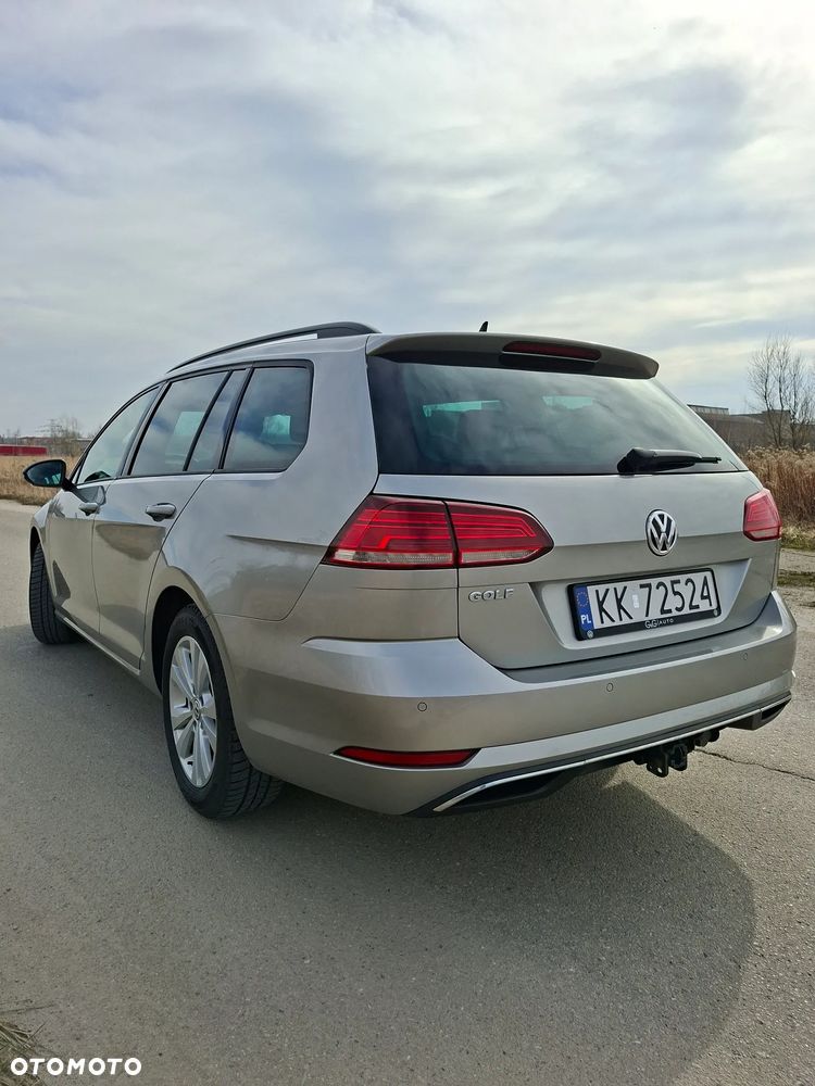 Volkswagen Golf 1.6 TDI BMT Comfortline - 8