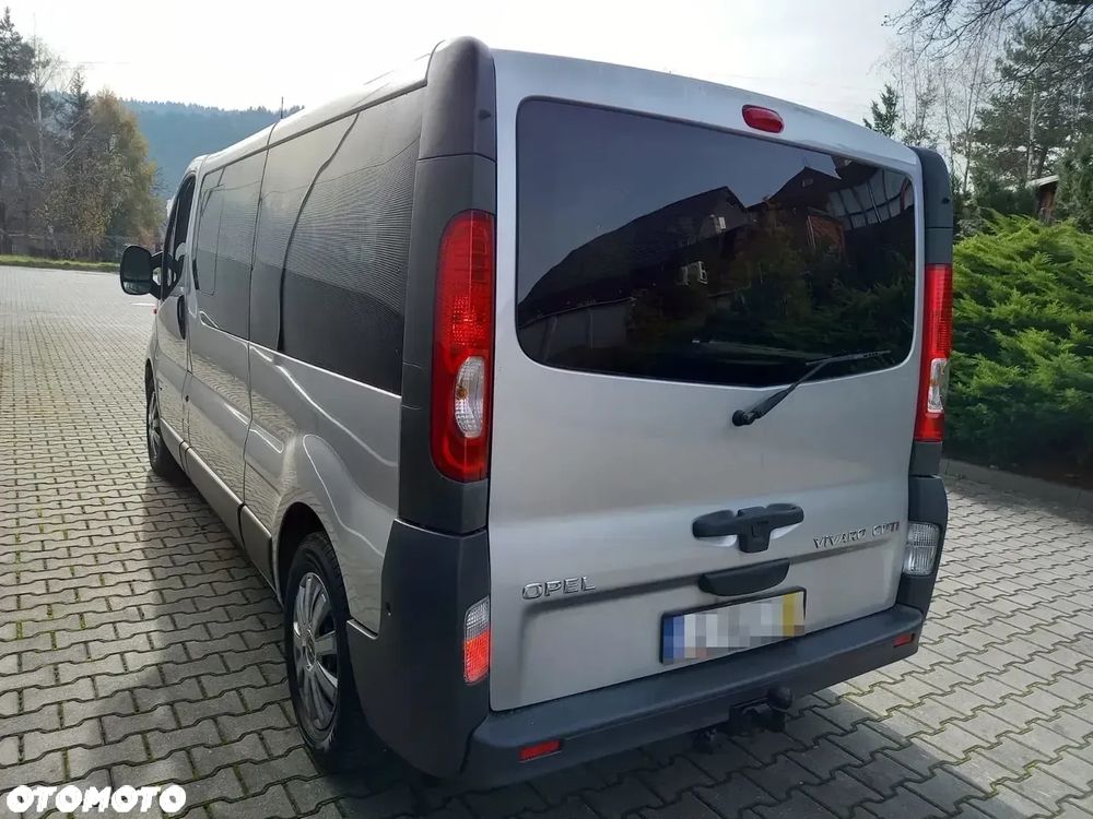 Opel Vivaro L2H1 2.9t - 17