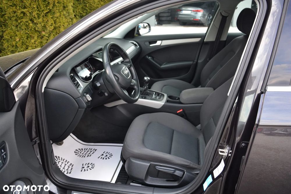 Audi A4 Avant 2.0 TDI DPF multitronic Attraction - 15