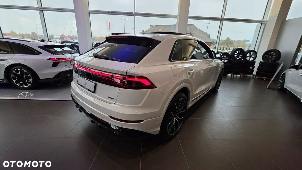 Audi Q8 - 4