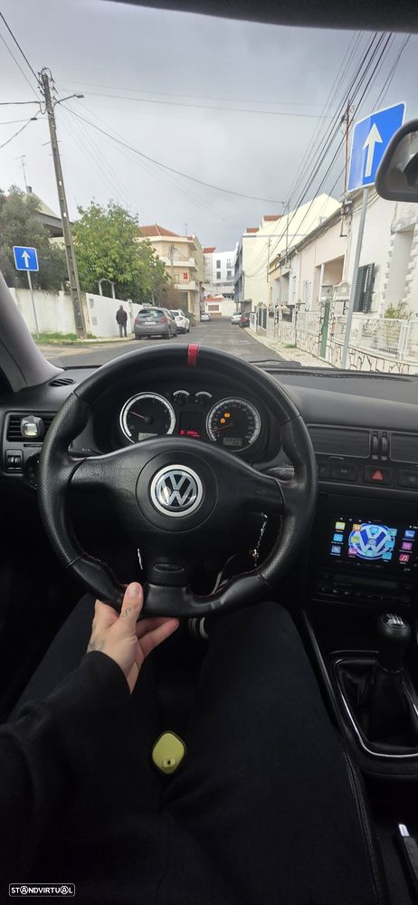 VW Bora 1.9 TDi Highline - 7