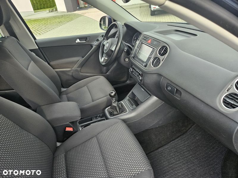 Volkswagen Tiguan - 6