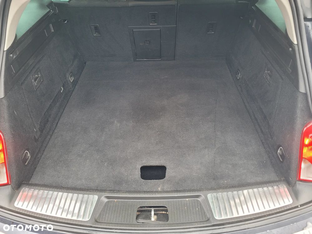 Opel Insignia 1.6 Turbo Sport - 19