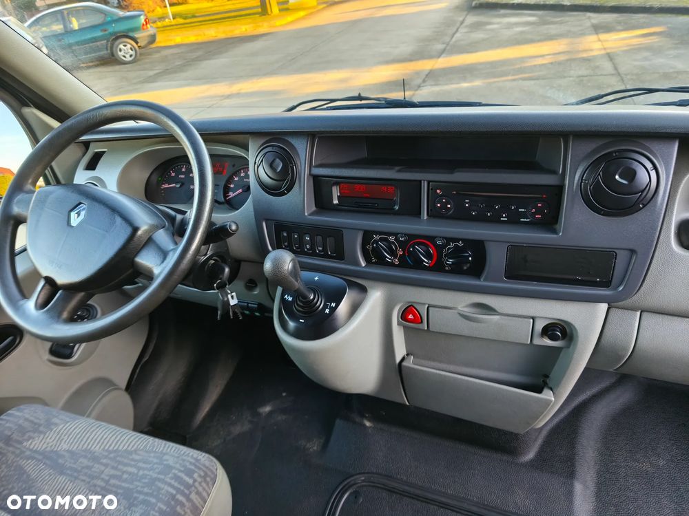 Renault Master Koniowóz 2.5dci Klima Automat - 20