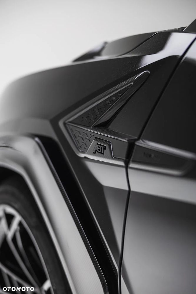 Lamborghini Urus - 16