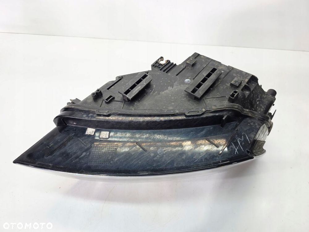 REFLEKTOR LAMPA PRAWY PRZÓD AUDI Q5 8R 8R0941004M UK - 10