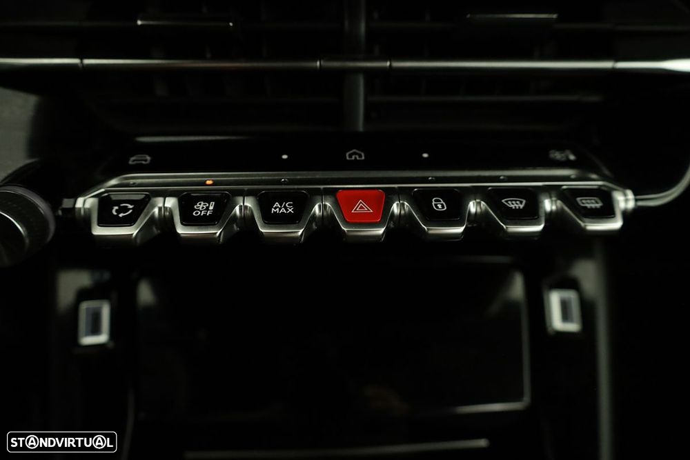 Peugeot 2008 1.2 PureTech Allure - 13