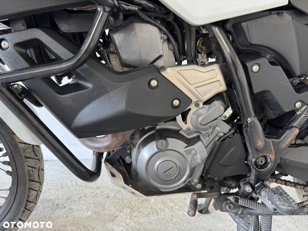 Yamaha XTZ - 33