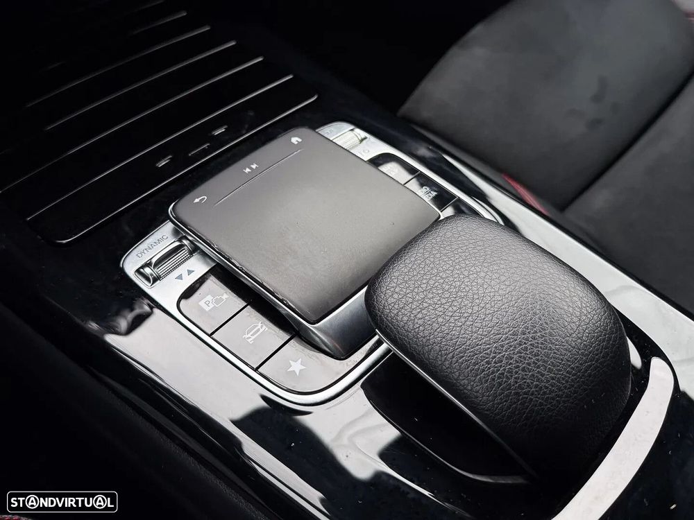 Mercedes-Benz A 180 - 22