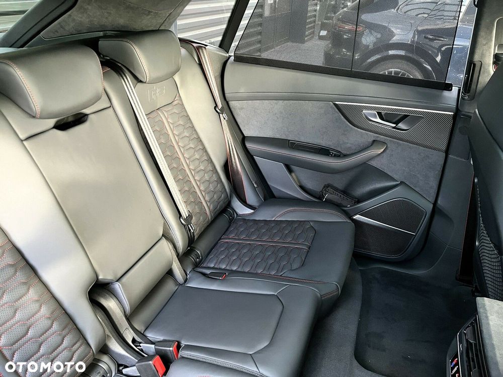Audi RS Q8 - 23