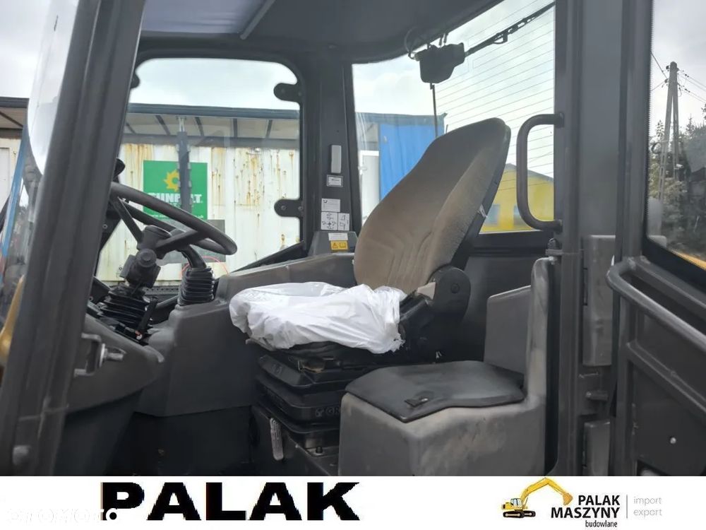 Mecalac Ładowarka przegubowa MECALAC    AX 700,  2020 rok - 11
