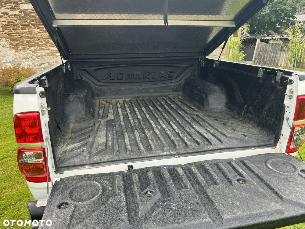 Toyota Hilux - 14