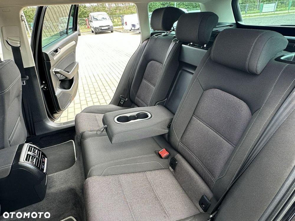 Volkswagen Passat Variant 2.0 TDI BMT Comfortline - 14