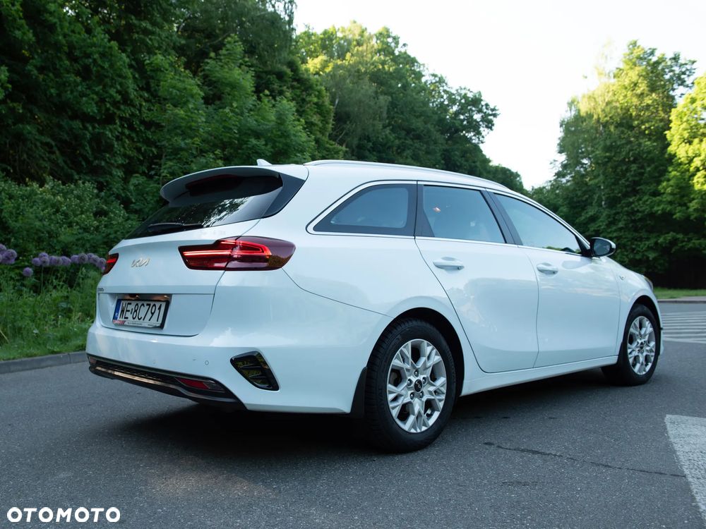 Kia Ceed 1.5 T-GDI M - 14