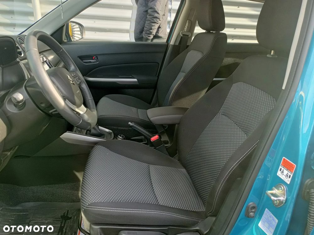 Suzuki Vitara 1.4 Boosterjet SHVS Premium 4WD - 6