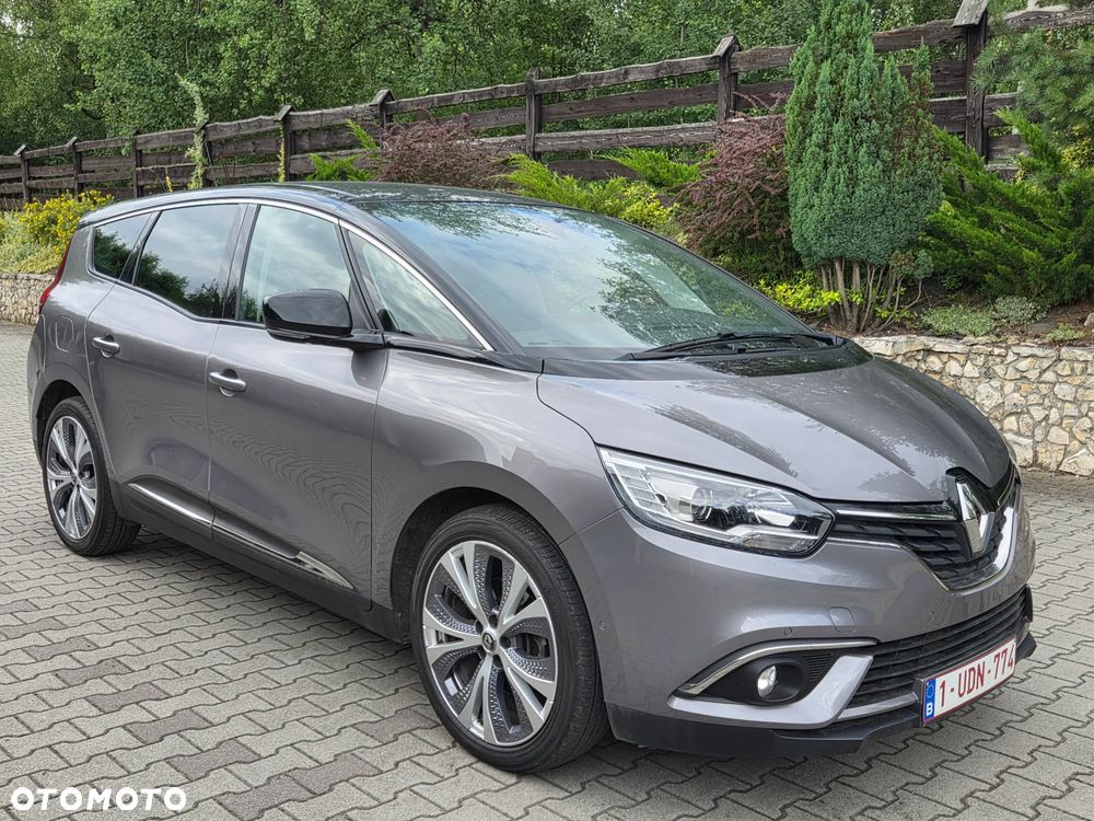 Renault Grand Scenic - 13