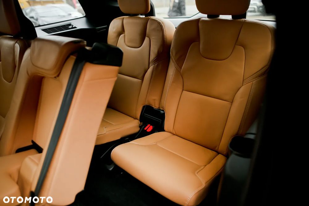 Volvo XC 90 B5 D AWD Geartronic Inscription - 21