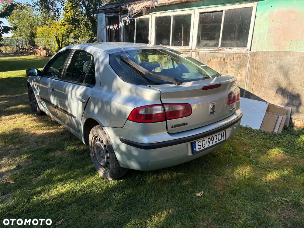 Renault Laguna - 3