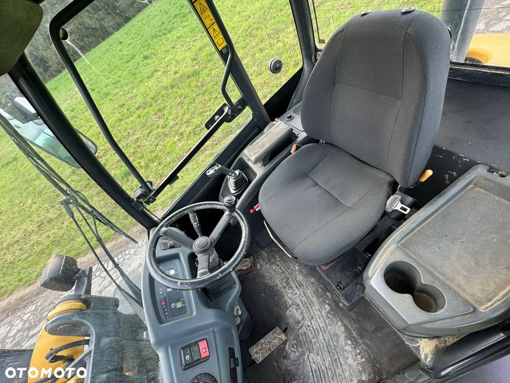 Komatsu WA70Sprowadzona/Łyżka /Widły - 7