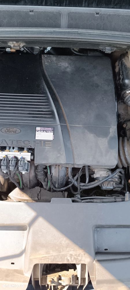 Ford Galaxy 2.0 Ambiente - 18