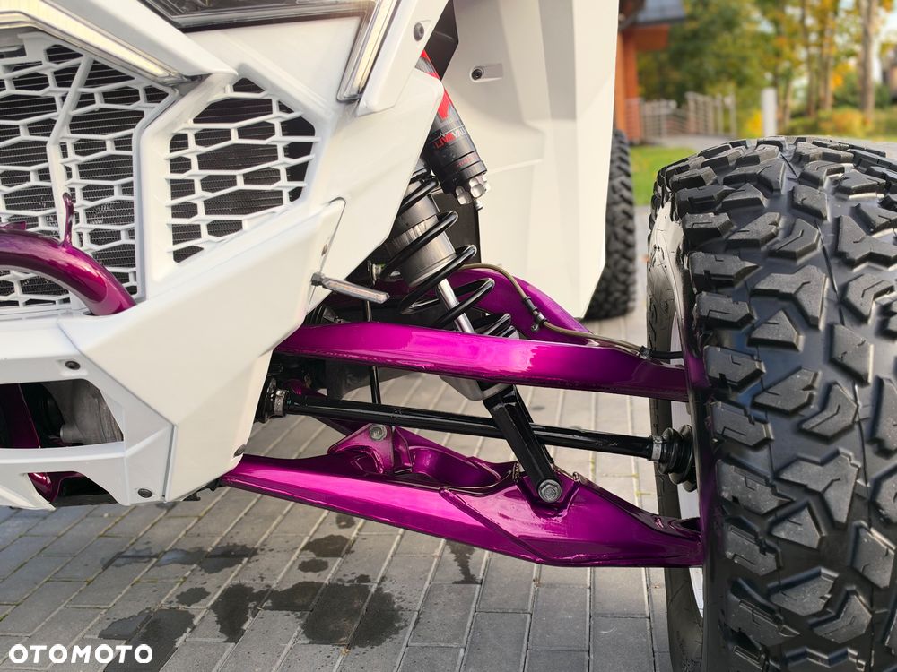 Polaris RZR - 12