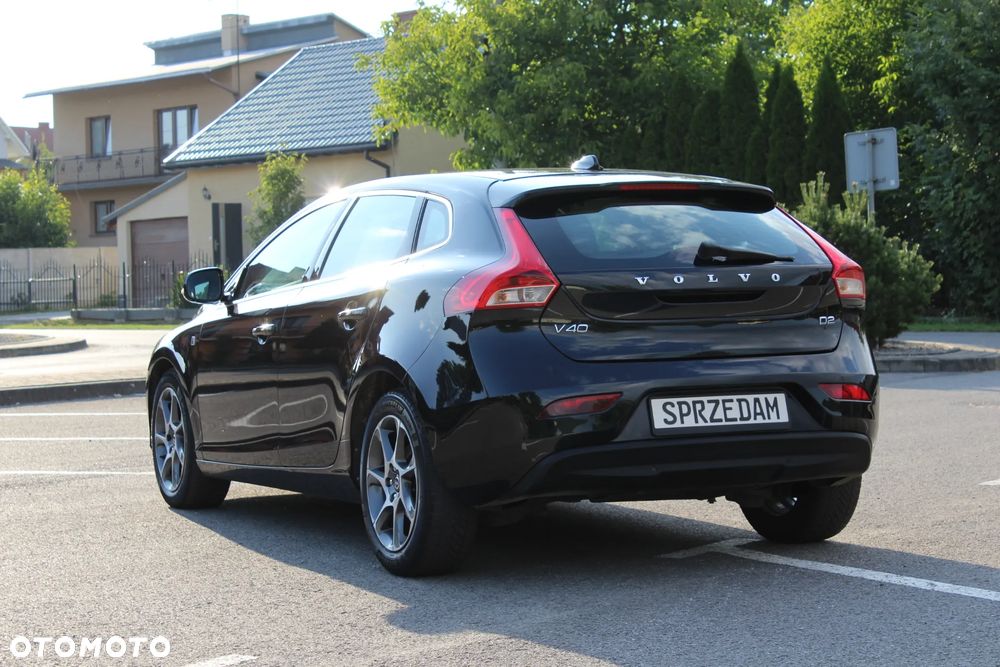 Volvo V40 D2 Ocean Race - 12