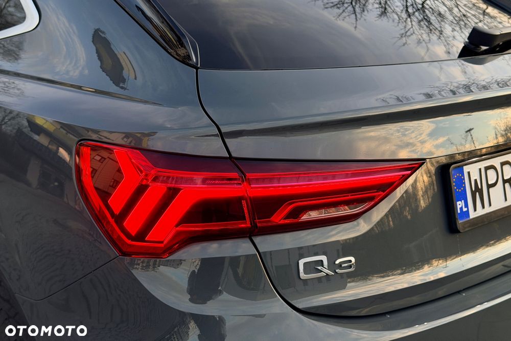 Audi Q3 35 TFSI S tronic - 24