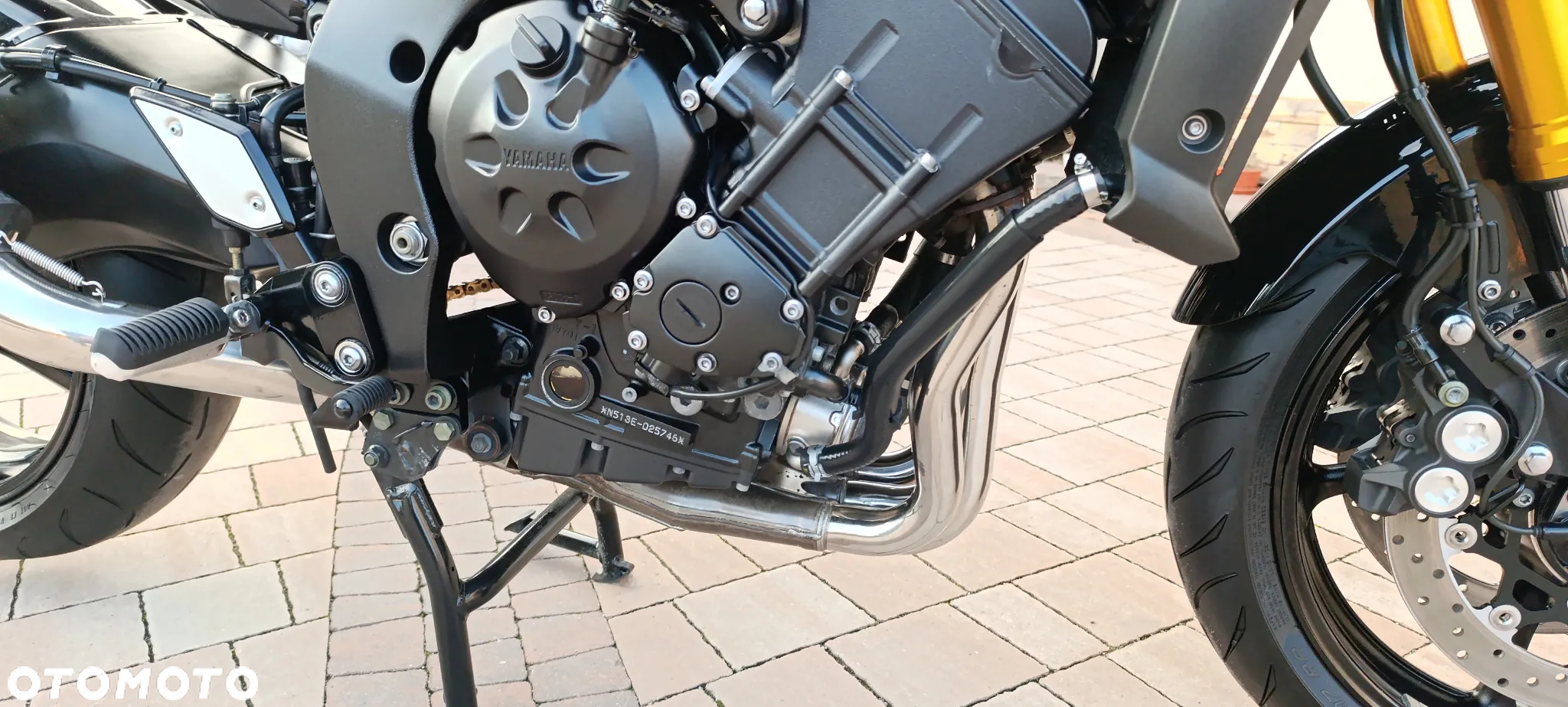 Yamaha FZ - 27