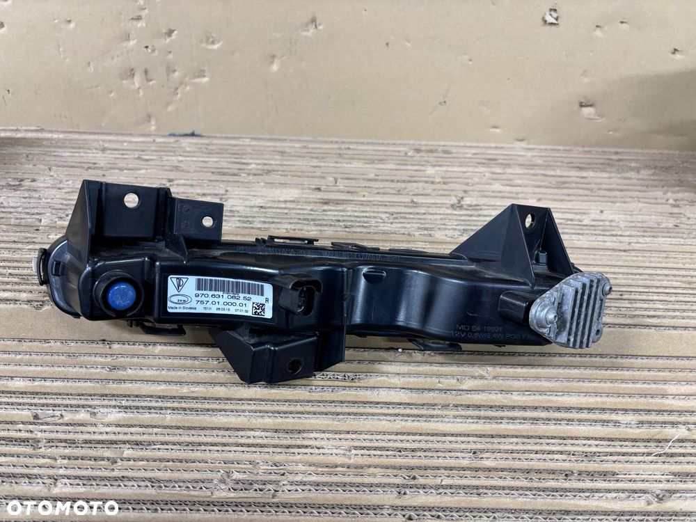 Porsche Panamera 970 LIFT 13-16 kierunkowskaz Led 970 631 082 52 - 2