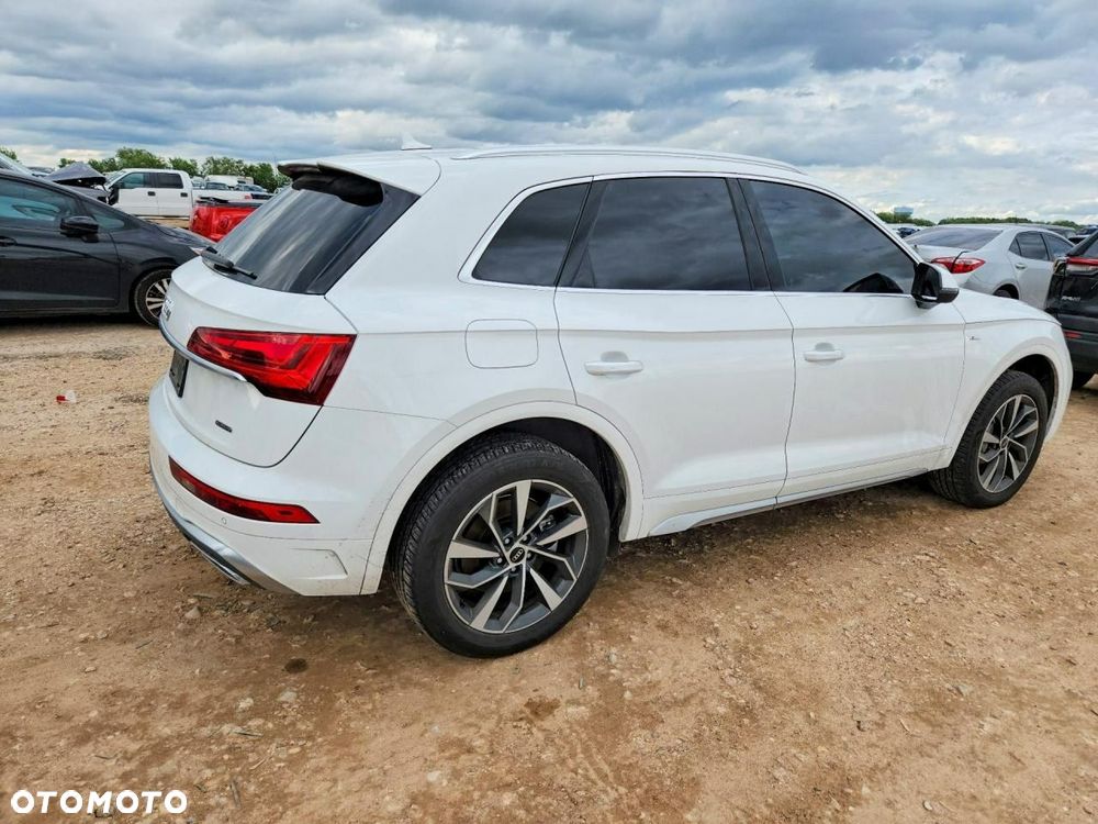 Audi Q5 45 TFSI quattro S tronic S line - 4