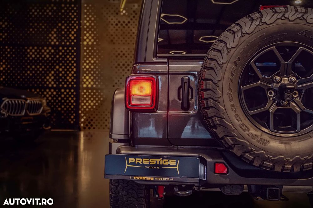 Jeep Wrangler 2.0 Turbo AT8 Sahara - 30