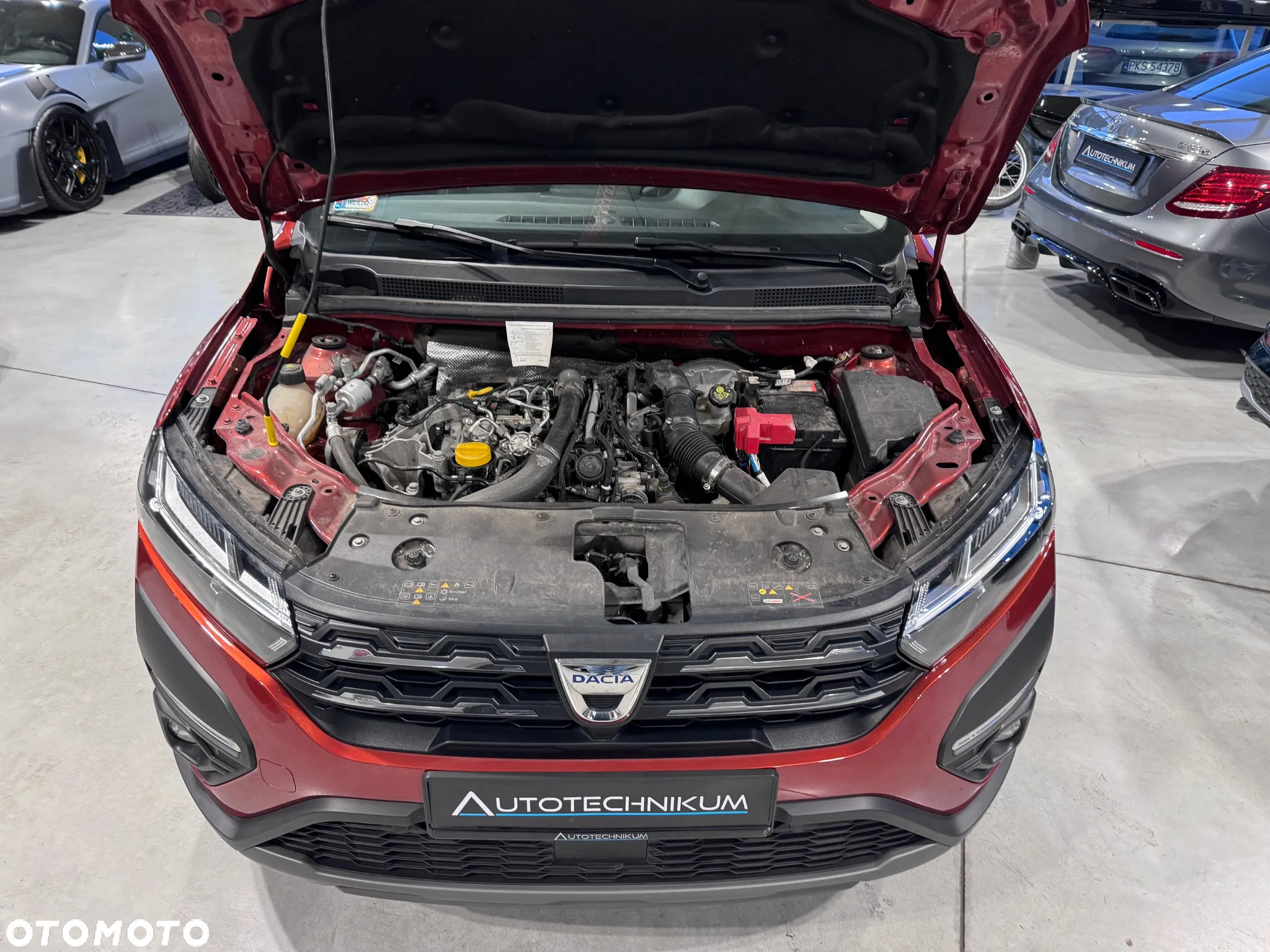 Dacia Jogger 1.0 TCe SL Extreme 7os - 28