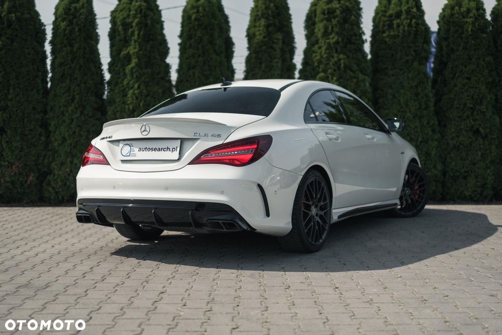 Mercedes-Benz CLA AMG 45 4-Matic - 4